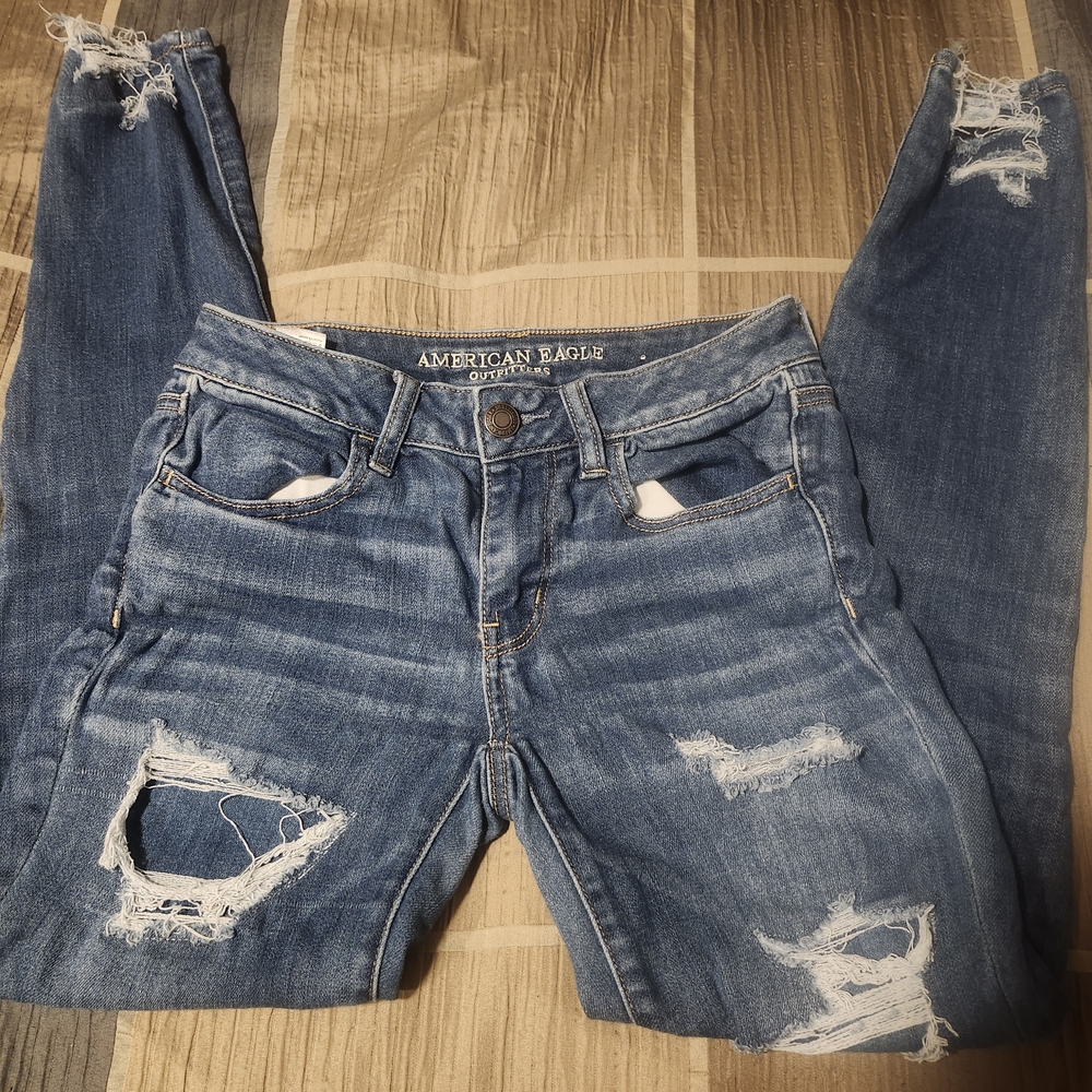 American Eagle Outfitters Women's Ripped Blue Skinny Jeans